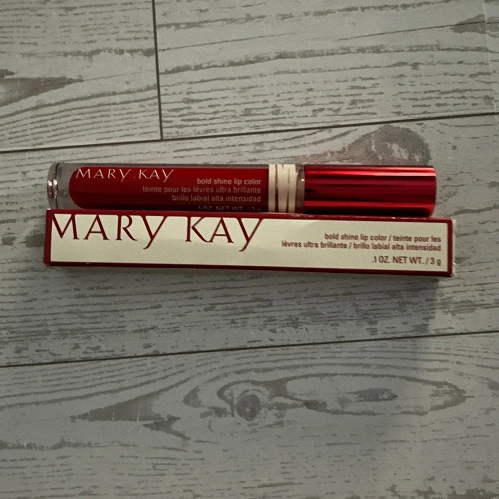 Mary Kay Bold Shine Lip Color Red High Intensity Ultra Brilliant 0.1 oz NEW